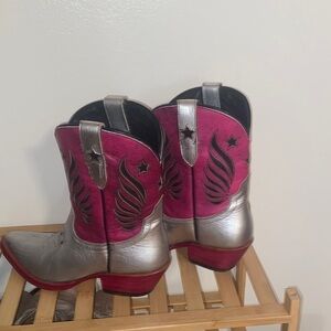 Idyllwind by Miranda Lambert Silver and Pink Western Leather Cowboy Boots